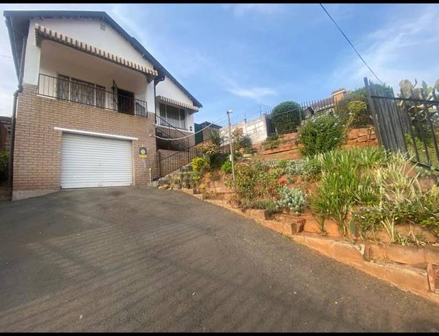 3 BEDROOM HOUSE FOR SALE IN RAISETHORPE